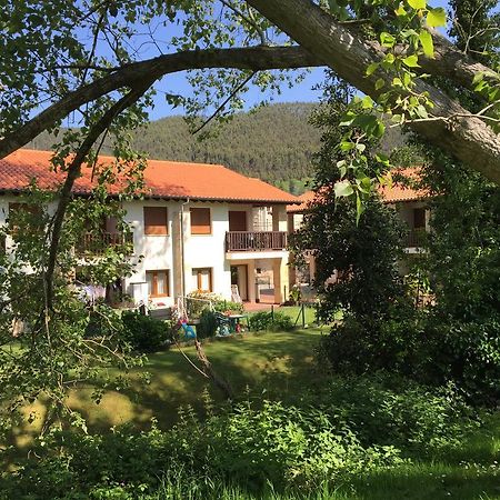 Apartamentos Rurales La Fuente Pesues Exterior photo